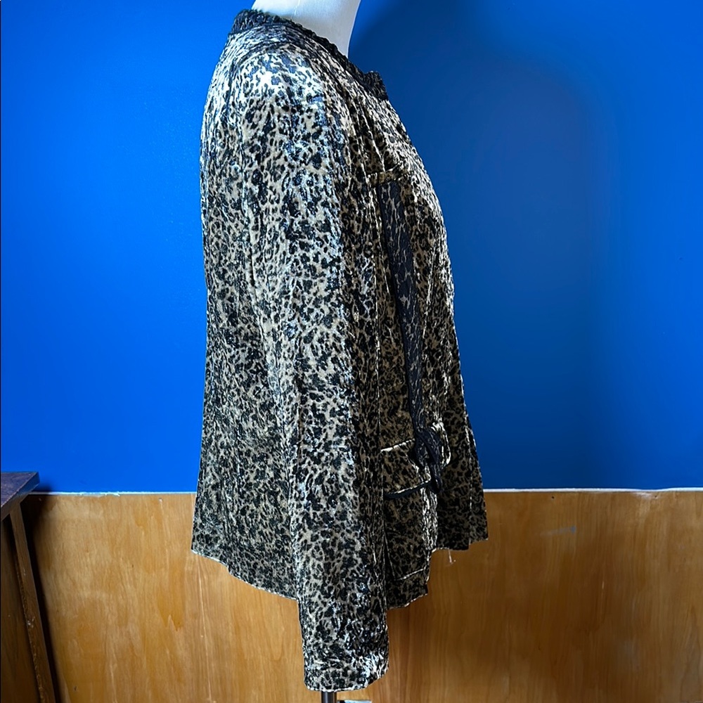 Leopard Print Jacket - Picture 8 of 12